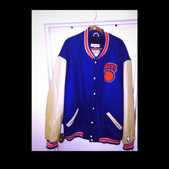 knicks varsity jacket mitchell and ness